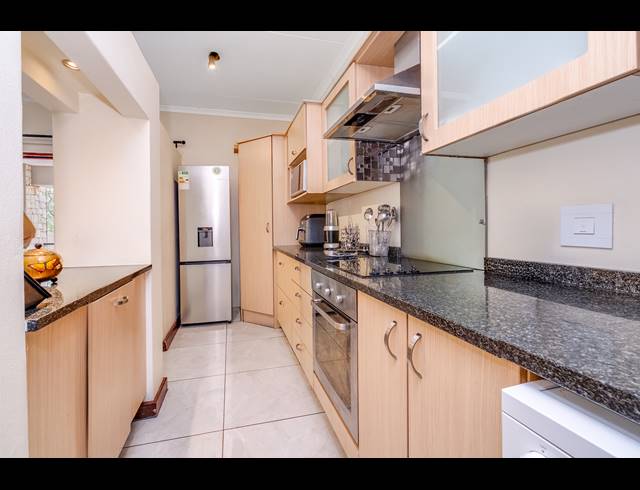 2 BEDROOM APARTMENT FOR SALE IN BEVERLEY